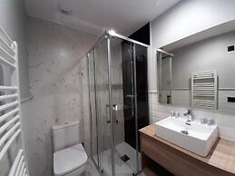 Apartamentos Celestina by gaiarooms