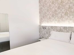 Hostal Gonzala by gaiarooms