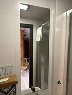 Hostal Erasmus by gaiarooms