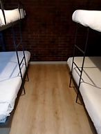 Hostal Erasmus by gaiarooms