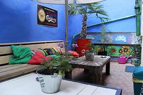 Hostal Erasmus by gaiarooms