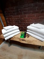 Hostal Erasmus by gaiarooms