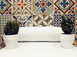 Hostal Erasmus by gaiarooms