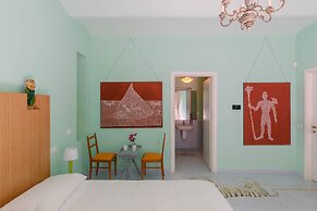 Tarshito Gallery House Roma