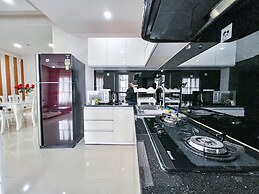 Jennyhomes Sunrise City