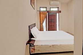 OYO 92017 Sari Agung Hotel