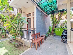 OYO 92017 Sari Agung Hotel