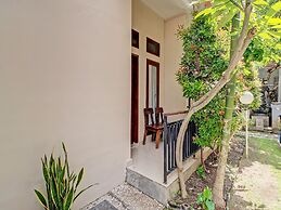 OYO 92017 Sari Agung Hotel