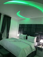 HOTEL LOS REYES