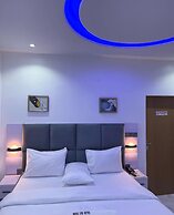 HOTEL LOS REYES