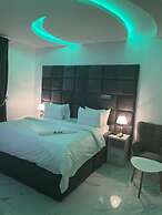 HOTEL LOS REYES