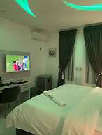 HOTEL LOS REYES