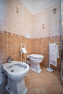 Maison Pitti Florence