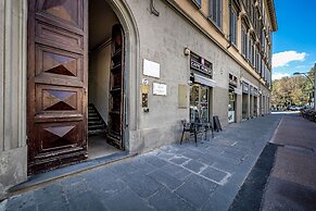 Maison Pitti Florence