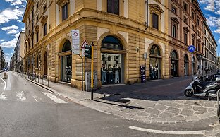 Maison Pitti Florence