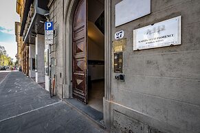 Maison Pitti Florence