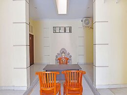 OYO 91445 Sandat Guest House