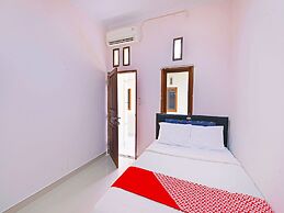 OYO 91445 Sandat Guest House