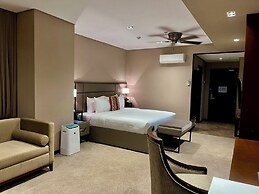 The Plaza Garden Hotel and Residences