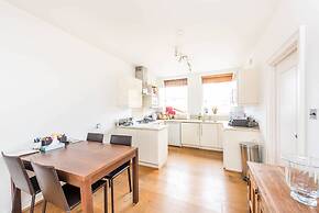 Sloane Square Luxury Flat 4 Guests