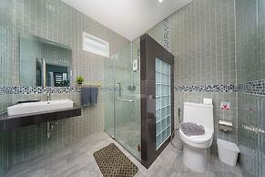 Lark Pool Villa Krabi