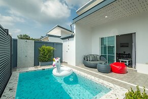 Lark Pool Villa Krabi