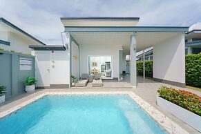 Lark Pool Villa Krabi