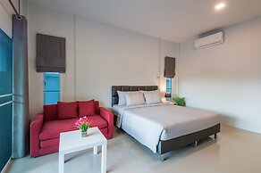 Lark Pool Villa Krabi