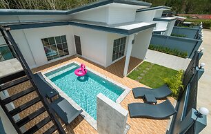 Lark Pool Villa Krabi