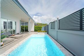 Lark Pool Villa Krabi