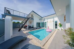 Lark Pool Villa Krabi