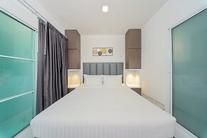 Lark Pool Villa Krabi
