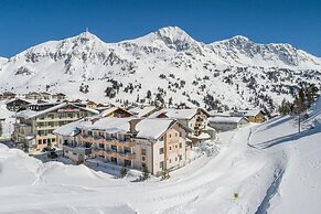 Hotel Zehnerkar & Hotel Obertauern