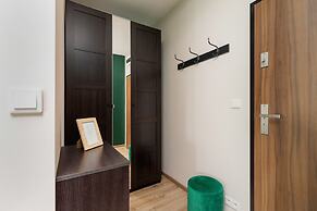 Studio Rakowicka by Renters