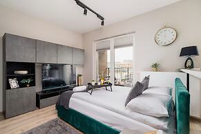 Studio Rakowicka by Renters