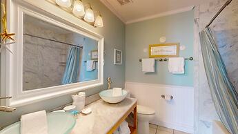 Villas by The Sea Deluxe Two Bedroom Apartment