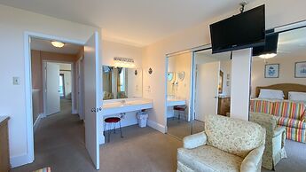 Villas by The Sea Three Bedroom Apartment