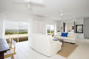 Alfred House & Cottage 6 Bedroom Home