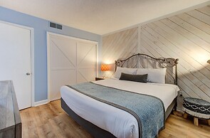 0309 The Blue Depth by Atlantic Towers