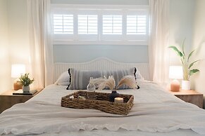 0912 White Linen Room by Atlantic Towers