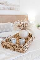 0912 White Linen Room by Atlantic Towers