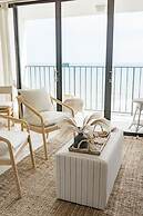 0912 White Linen Room by Atlantic Towers