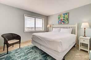 0714 Wavy Daze by Atlantic Towers