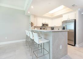 Phoenix Gulf Towers 402 2 Bedroom Condo