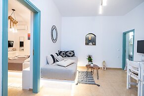 Villa Sertis Santorini