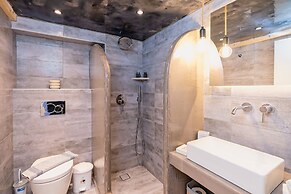 Villa Sertis Santorini