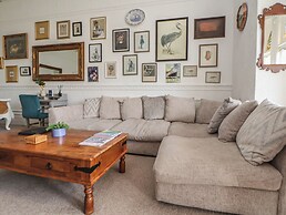 Ismay Dining Room Suite - Titanic Interest