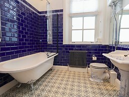 Ismay Dining Room Suite - Titanic Interest