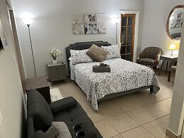 Amazing & cozy Duplex near Zoo Miami