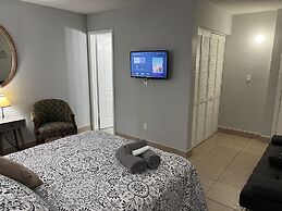 Amazing & cozy Duplex near Zoo Miami